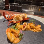 鉄板焼 BF - オマール海老アップ