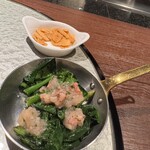 鉄板焼 BF - 寒締ほうれん草　ガーリックチップ