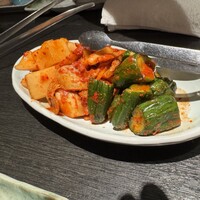 松永牧場 銀座本店 - キムチ盛り合わせ