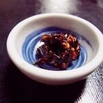 蕎麦・宿 菊井 - そば味噌　冷やして飲むスッキリした日本酒と合わせると、蕎麦味噌の香ばしさがより際立ち、コントラストを楽しめます（2024年5月）