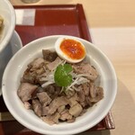 燃えよ麺助 - 炙りチャーシュードン