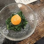 藁焼き鰹たたき明神丸 - 高知にらのユッケ