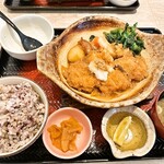 大戸屋ごはん処 - 料理写真:チキンかあさん煮