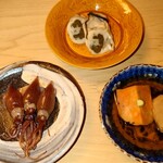 日本橋蛎殻町 すぎた - ほたるいか　牡蠣のオイル漬け　あんきも