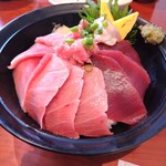 焼津港 みなみ - 特選　天然南まぐろ丼