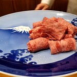 銀座 しのはら - 飛騨牛は鍋に