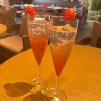 MAIN DINING sereno(THE MARK GRAND HOTEL) - 