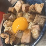 らーめん専門店 煮干しと豚 - 