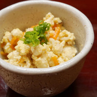 赤坂とゝや魚新 - 突き出し・・・鶏豆腐