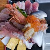魚屋直営食堂　魚まる