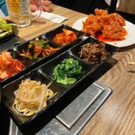韓国料理食べ放題 ムハンポチャ - 