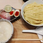 make noodle かしぐ - 