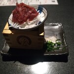 日本の酒と馬の肉 ウマ○ - 