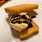 Panch - 幸せの揚げパンアイス♡