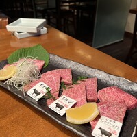 松阪牛炭火焼肉 東海亭 - 