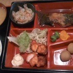 寺田町可真人 - お昼定食830円