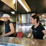 さんじ - ランチ時はご夫婦で切り盛り！