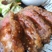 和食鉄板 銀座 朔月 - 厚切りビーフかつれつ