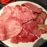 海鮮ブッフェダイニング 銀座八芳 - 