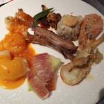 海鮮ブッフェダイニング 銀座八芳 - 