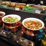 海鮮ブッフェダイニング 銀座八芳 - 