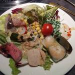 海鮮ブッフェダイニング 銀座八芳 - 