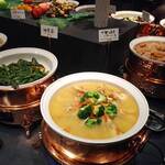 海鮮ブッフェダイニング 銀座八芳 - 