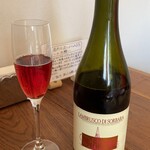 ガストロノミア冨屋 - 微発砲の赤ワイン「LAMBRUSCO DI SORBARA」