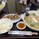 オリンピック飯店  - 