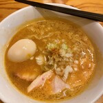 オカモト醤油ヌードル - 味噌ヌードル➕味玉