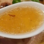 燃えよ麺助 - スープ