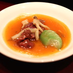 趙楊 - 手の形の人参と麝香鹿肉の煮込み　(2014/07)