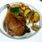 Chouette - ビストロの定番鴨のコンフィ