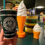 ラッキーピエロ 函館駅前店 - 