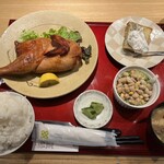 和ーるどおーだー 加寿喜 - 若鶏半身オーブン焼き定食