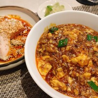 Chinese Restaurant 晴華 - 