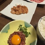 みどりや焼肉店 - 