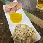 たちのみねこ - ３品盛り　鴨ロース、たくあん、ポテサラ