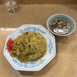 つるや食堂 - カレーチャーハン