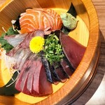 海鮮と寿司と焼き鳥 個室居酒屋 喰海 - 