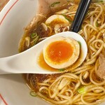 ラーメン屋 トイ・ボックス - 味玉