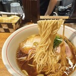 ラーメン屋 トイ・ボックス - 味玉醤油ラーメン