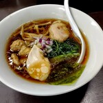 らぁ麺 亀我楽 - ①鶏中華そば（麺半玉）