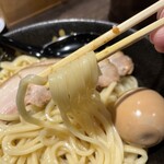 中華そば 雀 - ツヤツヤ麺