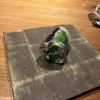 ル スプートニク - 鰯と菜花と樋汁のライスペーパー巻き
