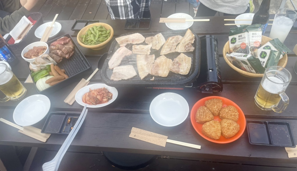 R Riverside Grill & Beer Garden in 大阪府大阪市 - Apple Maps