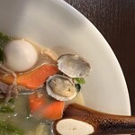 紅満園 - 殻付きアサリ入り