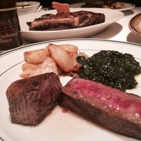 ウルフギャング・ステーキハウス 六本木 - スピナッチとグリルポテトを付け合せに