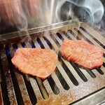 京焼肉 京之介 - 