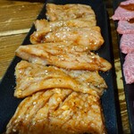 焼肉 とらちゃん - ホルモン